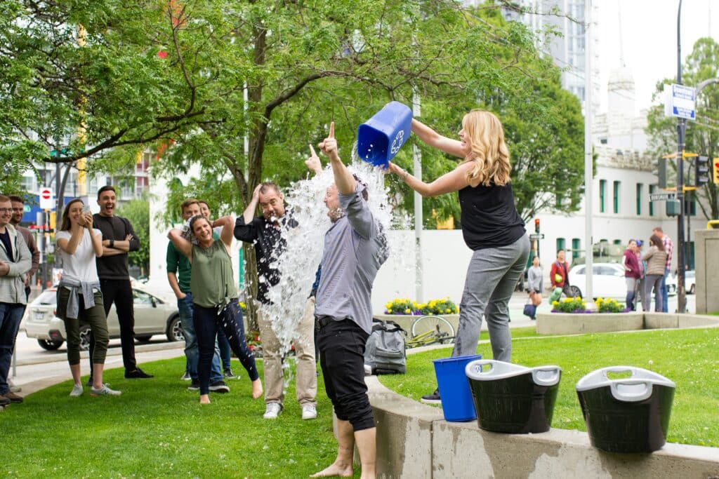 ALS-bucket-challenge-fundraiser